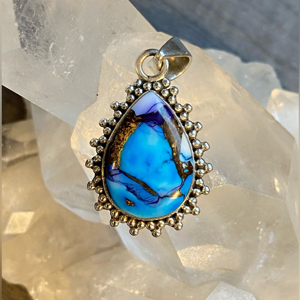 NWOT Genuine Ice Blue Dahlia Mohave Turquoise, 925 Sterling Silver Pendant